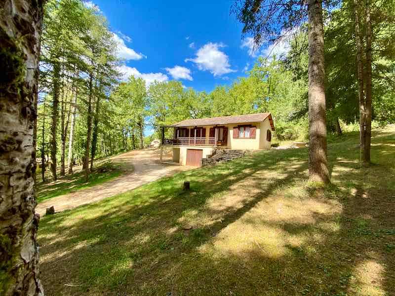 Gîte Le Douglas au domaine du Grézelou Gîte Le Douglas au domaine du Grézelou